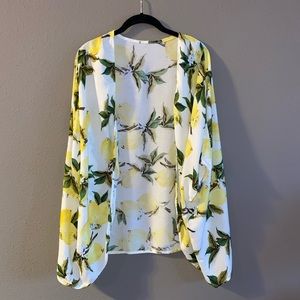 White and Yellow Lemon Patterned Kimono